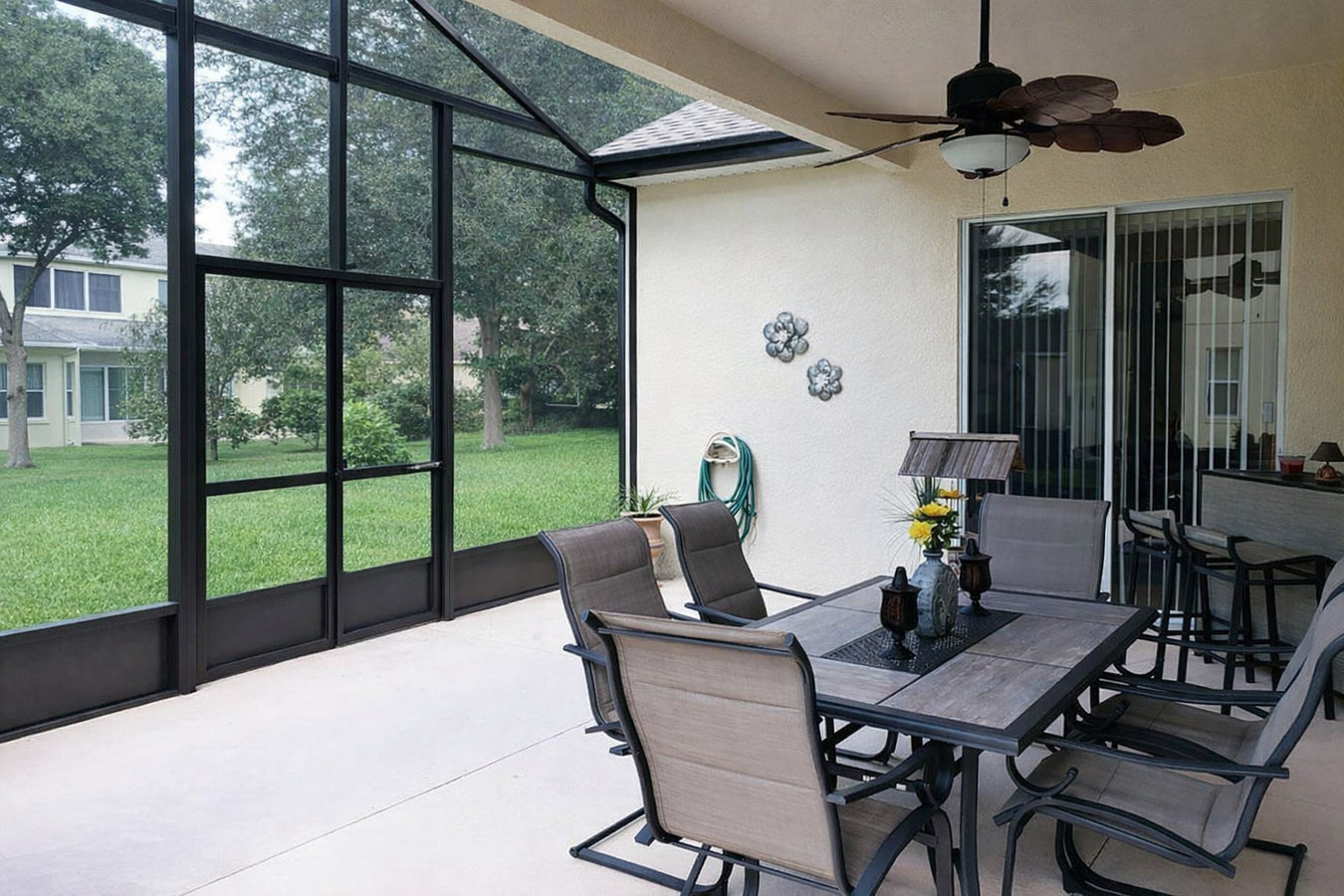 Screen room installation in St. Cloud, FL